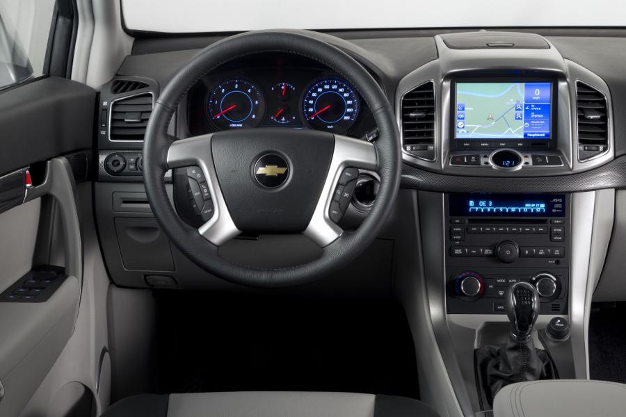  Chevrolet Captiva 2010 года  (фото 14 из 88)